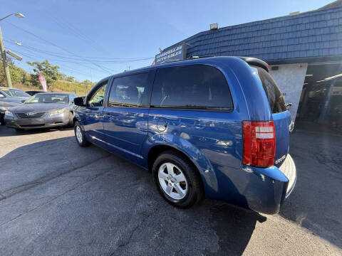2010 Dodge Grand Caravan Hero