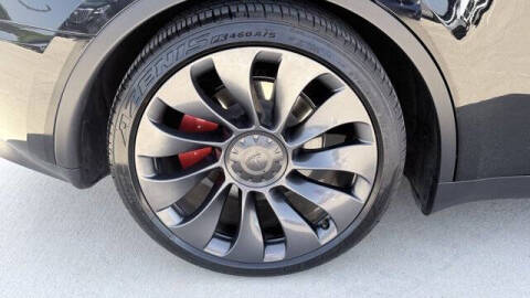 2024 Tesla Model Y Performance