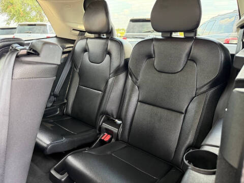 2018 Volvo XC90 T5 Momentum 7-Passenger