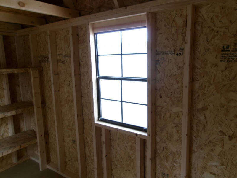 10 x 12 lofted barn