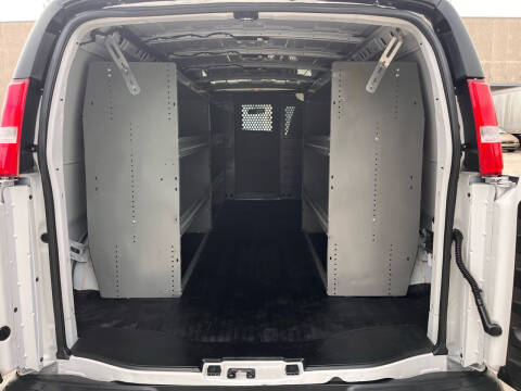 2019 Chevrolet Express 2500