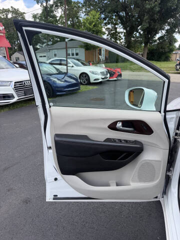 2017 Chrysler Pacifica Limited