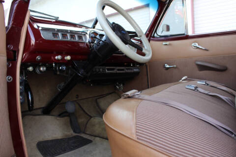 1946 Ford Super Deluxe