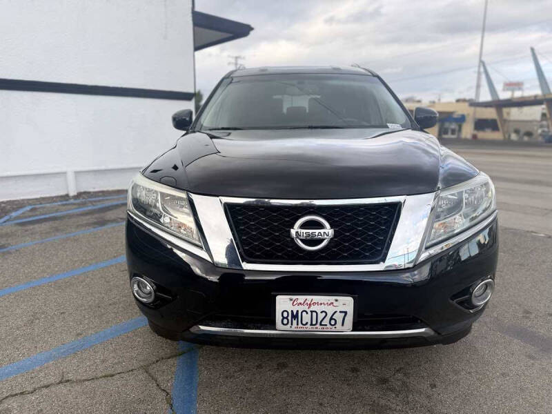 2016 Nissan Pathfinder SV
