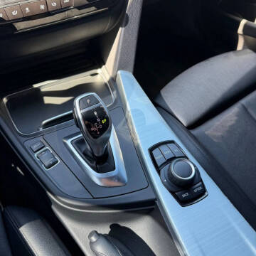 2017 BMW 3 Series 330i