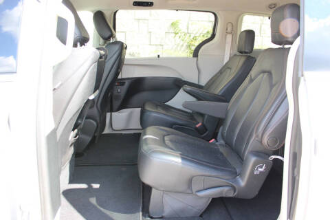 2018 Chrysler Pacifica Touring L Plus