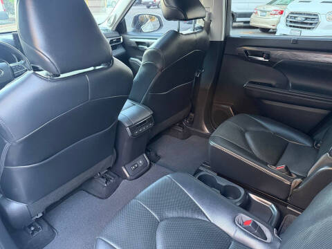 2021 Toyota Highlander Limited