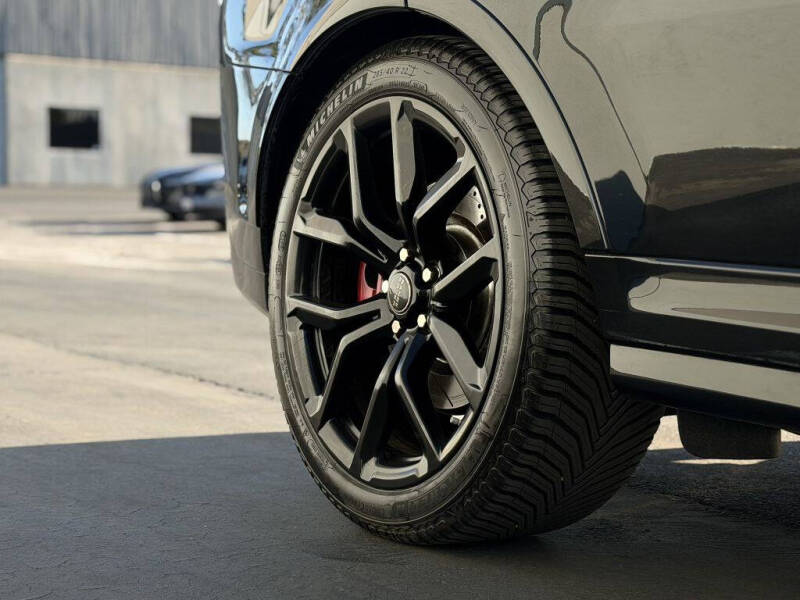 2019 Land Rover Range Rover Sport SVR