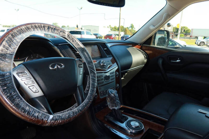 2019 Infiniti QX80 Luxe