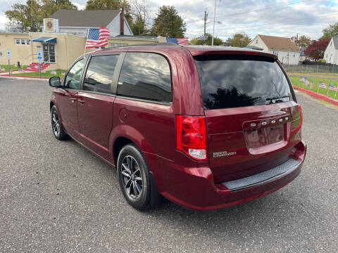 2019 Dodge Grand Caravan SE Plus