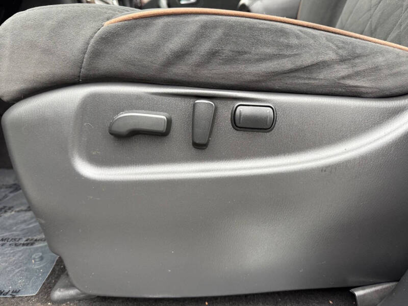 2020 Nissan Armada SV