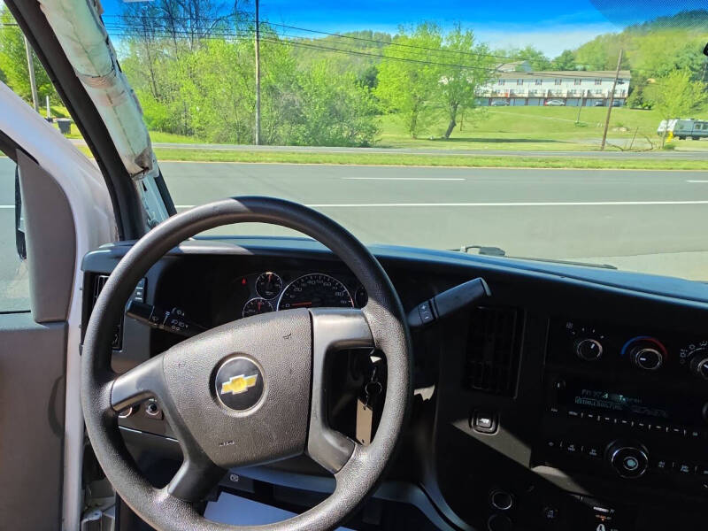 2016 Chevrolet Express 2500