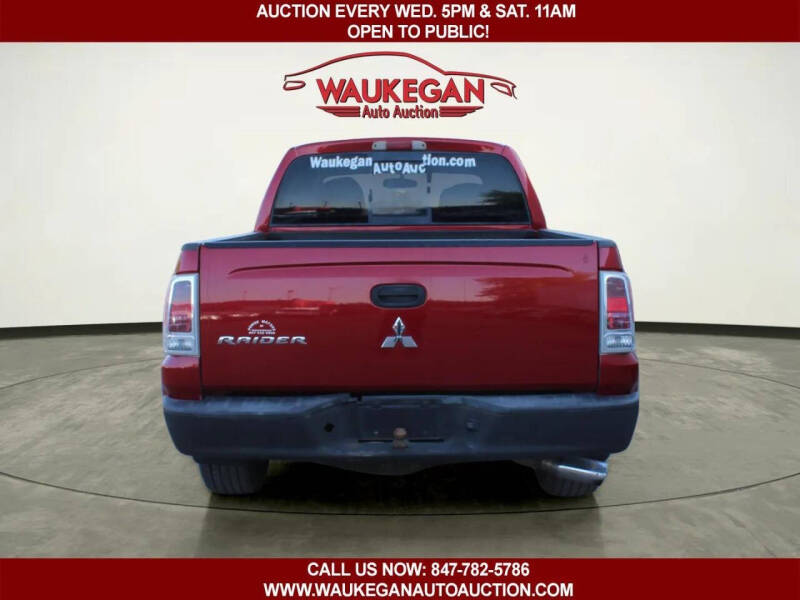 2008 Mitsubishi Raider LS