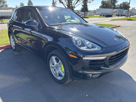2017 Porsche Cayenne S E-Hybrid