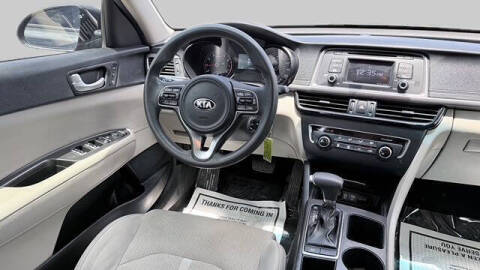 2017 Kia Optima LX