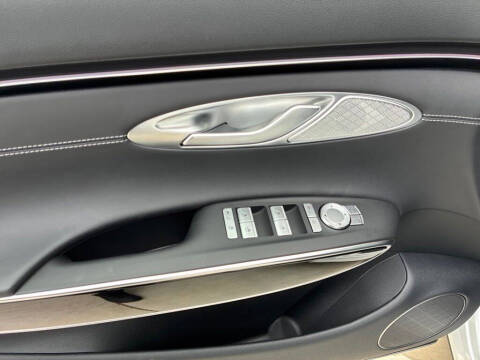 2026 Genesis GV70