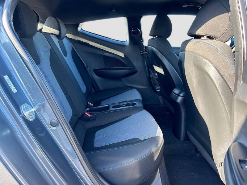 2019 Hyundai Veloster