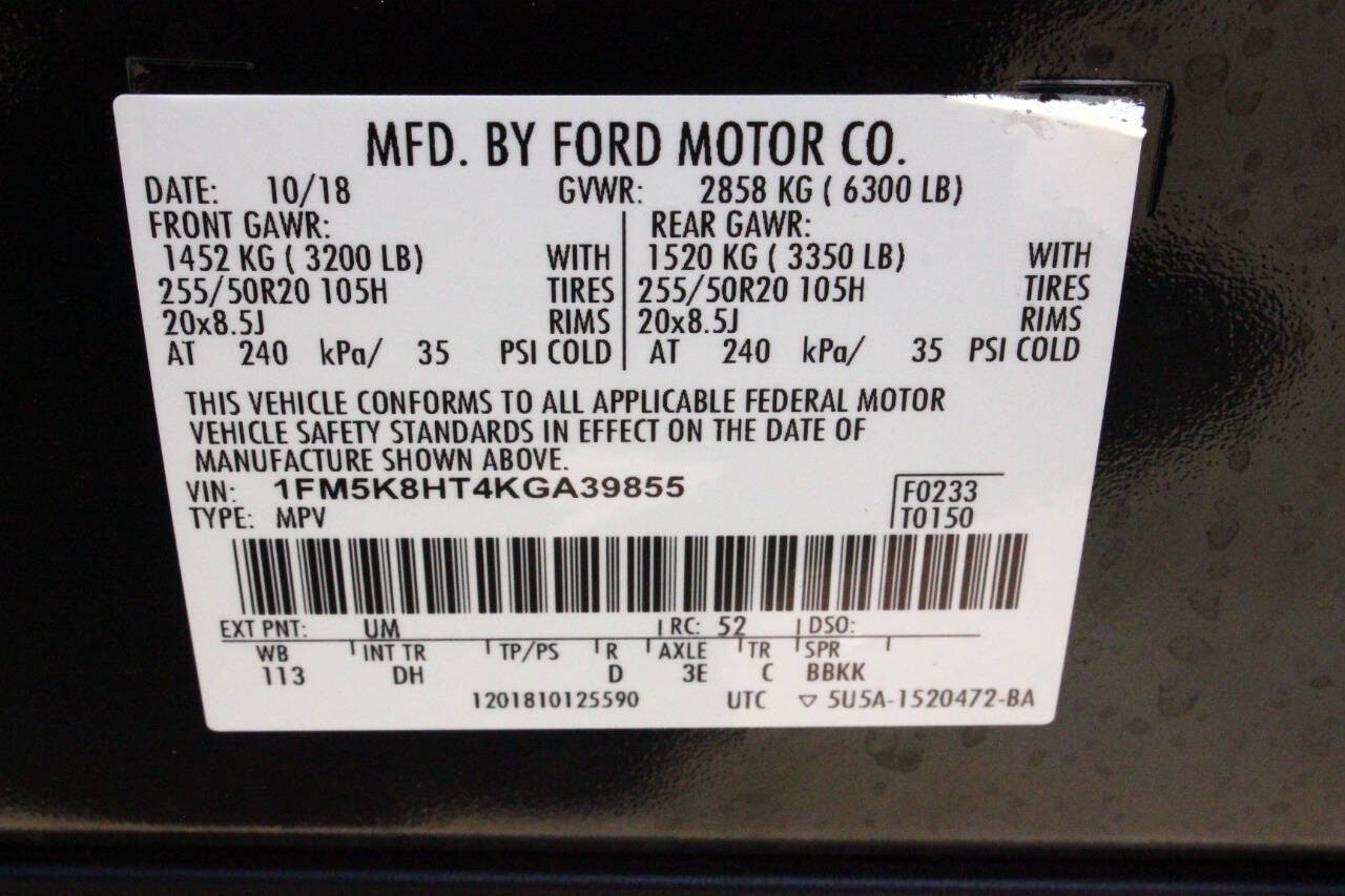 Black 2019 Ford Explorer Platinum AWD Platinum 4dr SUV 35
