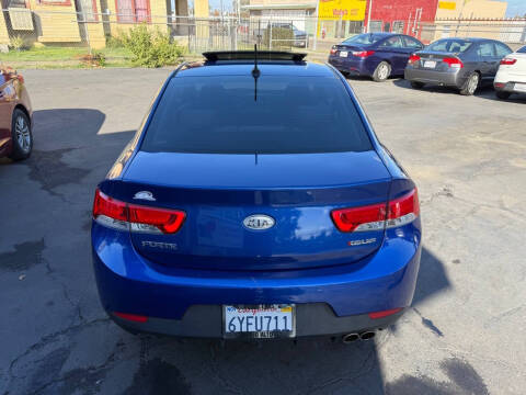 2013 Kia Forte Koup SX