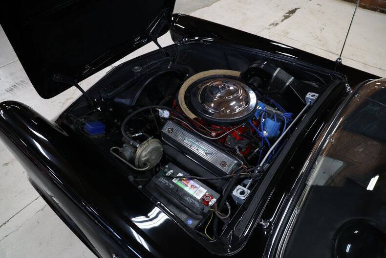 1956 Ford Thunderbird