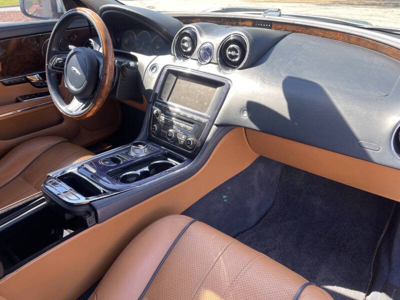 2012 Jaguar XJ Base - Photo 11