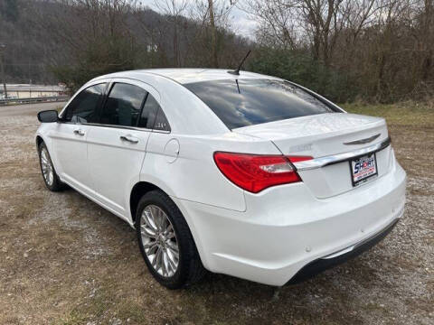 2011 Chrysler 200 Limited