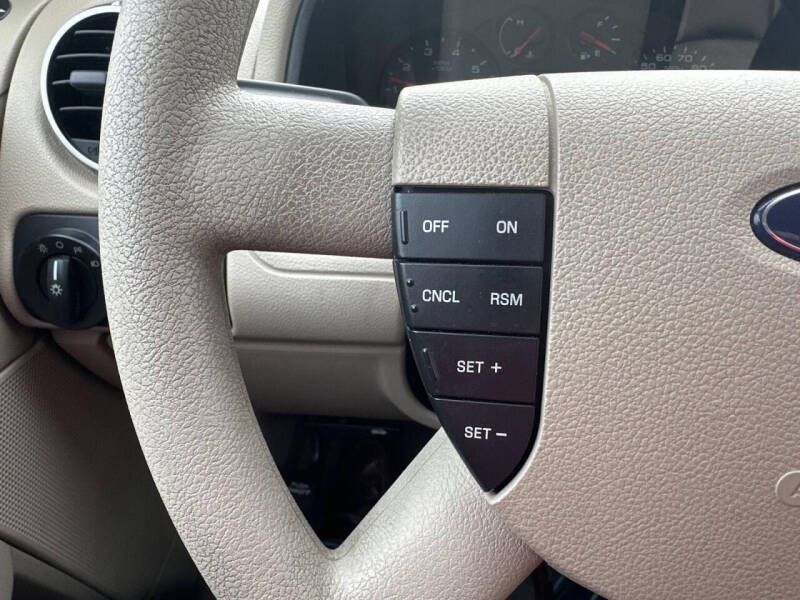 2006 Ford Freestyle SE