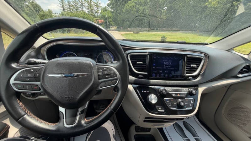 2017 Chrysler Pacifica