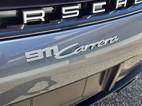 2025 Porsche 911 Carrera