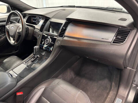 2018 Ford Taurus SHO