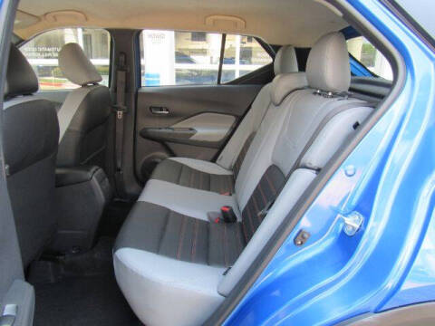 2024 Nissan Kicks SR