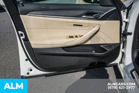 2022 BMW 5 Series 530i