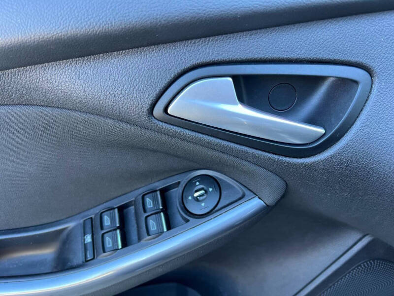 2014 Ford Focus Titanium