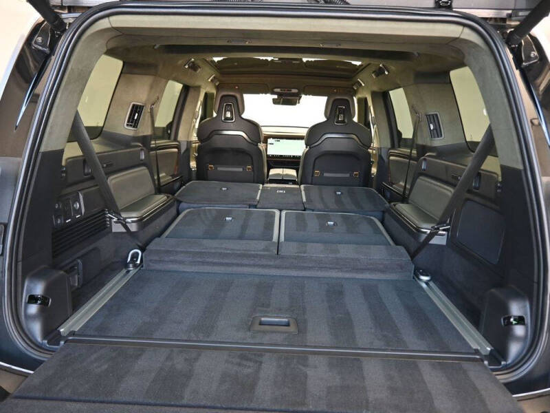 2023 Rivian R1S Launch Edition