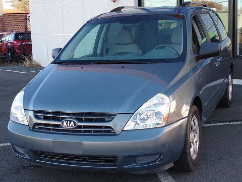 2009 Kia Sedona for sale at MAGIC AUTO SALES in Little Ferry NJ