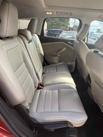 2019 Ford Escape Titanium