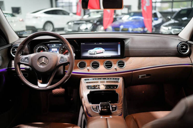 2018 Mercedes-Benz E-Class E 300