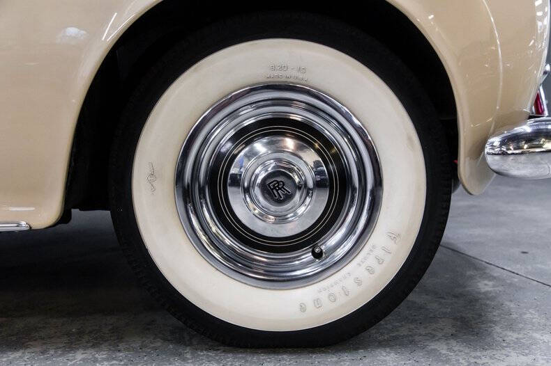 1961 Rolls-Royce SILVER CLOUD LWB