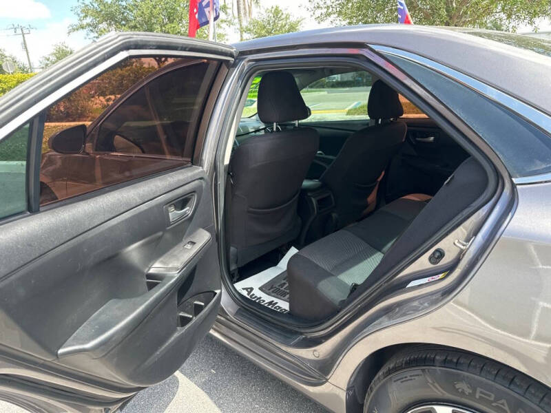 2015 Toyota Camry LE