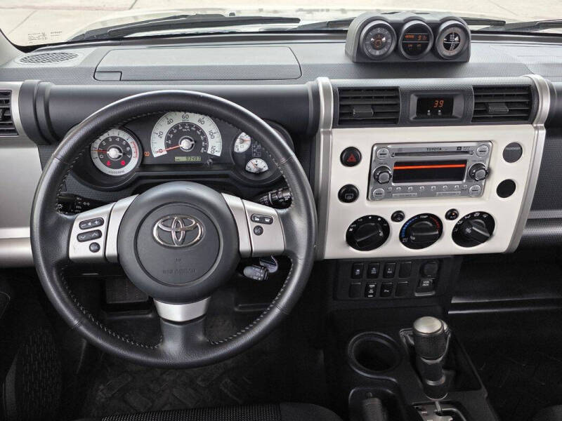 2013 Toyota FJ Cruiser