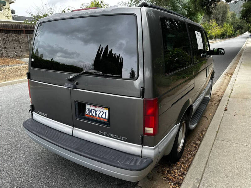 2000 Chevrolet Astro