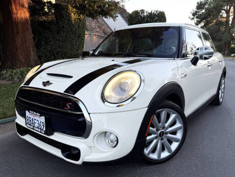 2016 MINI Hardtop 4 Door Cooper S