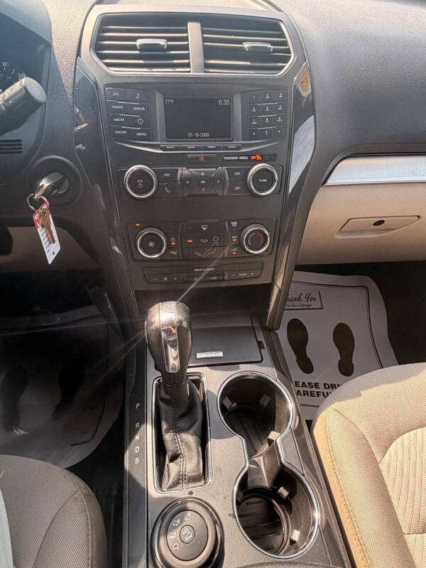 2018 Ford Explorer
