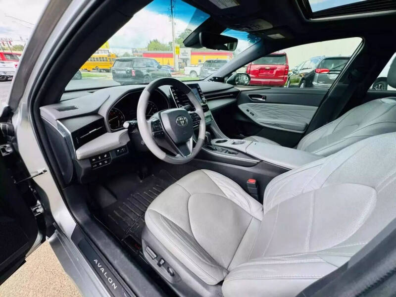 2019 Toyota Avalon Limited