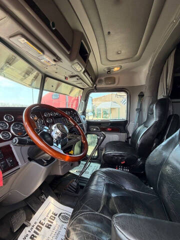 2018 Peterbilt 389