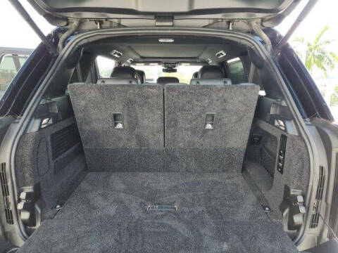 2023 Land Rover Range Rover P530 SE LWB