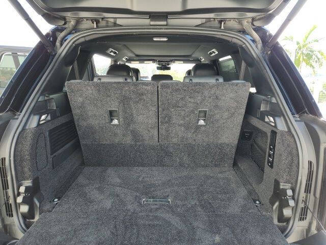 2023 Land Rover Range Rover P530 SE LWB