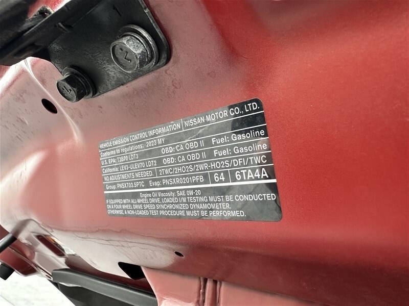 2023 Nissan Pathfinder Platinum