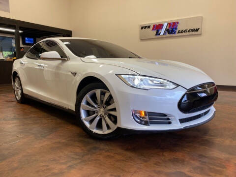2014 Tesla Model S for sale at Driveline LLC in Jacksonville FL