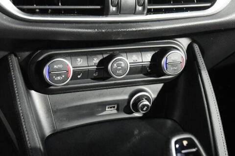 2022 Alfa Romeo Stelvio Sprint